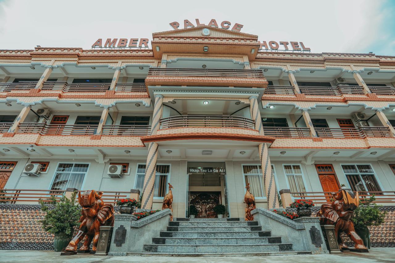 Amber Palace Hotel มิตจีนา ภายนอก รูปภาพ